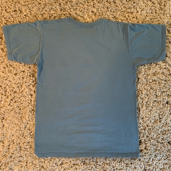 DC Smokey Blue T-Shirt with Bright Pink Emblem Women’s Size Small - Picture 4 of 4